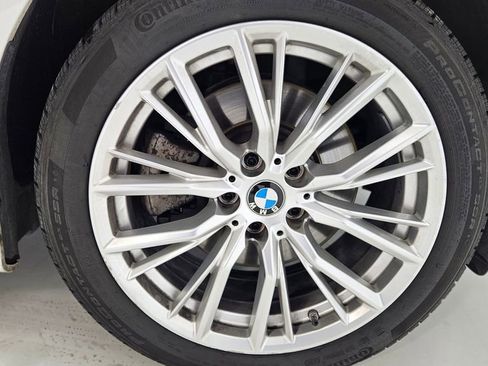 Used 2023 BMW 330i xDrive Sedan w/ Driving Assistance Package AWD/4WD image 39