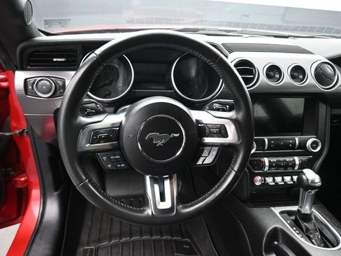Used 2020 Ford Mustang GT Premium w/ GT Performance Package RWD image 14