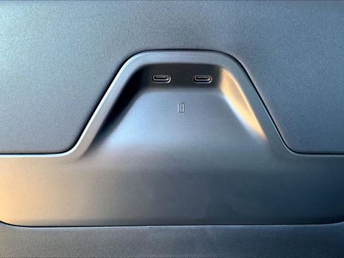 New 2026 Lincoln Nautilus Premier w/ Jet Appearance Package image 18