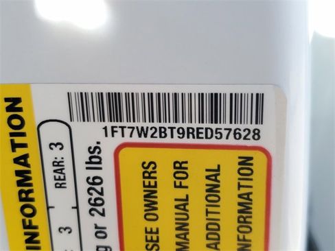 Used 2024 Ford F250 XLT image 29