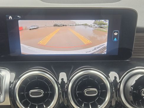 Certified 2026 Mercedes-Benz GLB 250 image 10