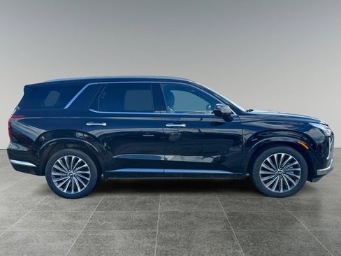 Certified 2025 Hyundai Palisade Calligraphy AWD/4WD image 6