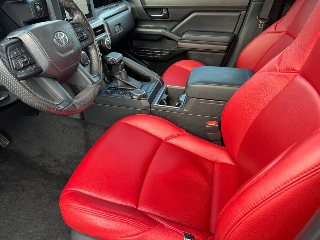 Used 2024 Toyota Tacoma SR5 AWD/4WD image 10