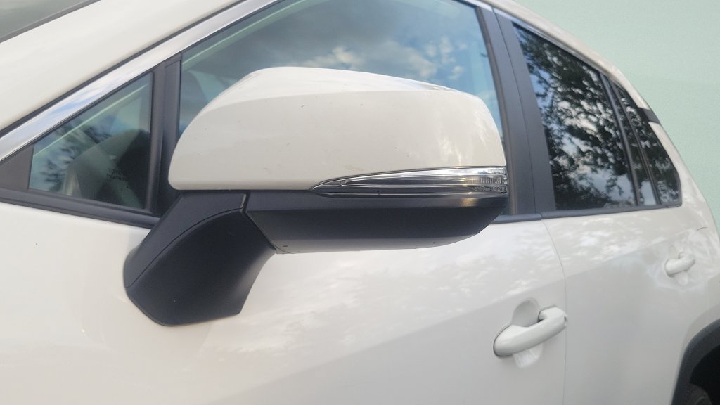 Used 2023 Toyota RAV4 XLE FWD image 10