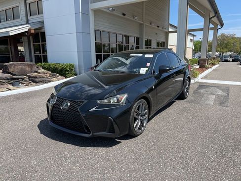 Used 2018 Lexus IS 350 F Sport image 2