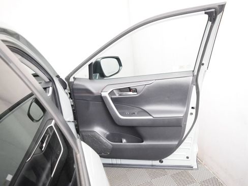 Used 2021 Toyota RAV4 TRD Off-Road w/ TRD Off-Road Weather Package AWD/4WD image 15