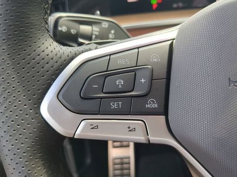 New 2026 Volkswagen Tiguan SEL R-Line AWD/4WD image 29