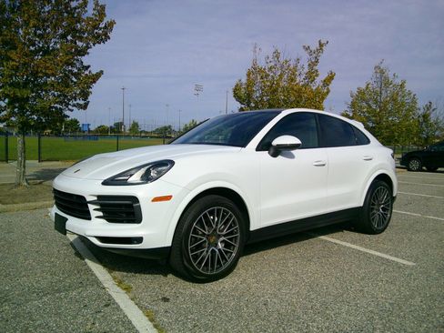 Used 2020 Porsche Cayenne image 90