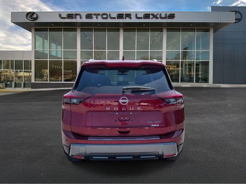 Used 2024 Nissan Rogue SL w/ SL Premium Package AWD/4WD image 4