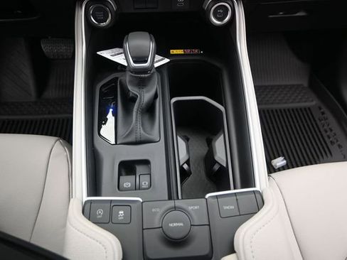New 2026 Toyota Grand Highlander FWD image 7