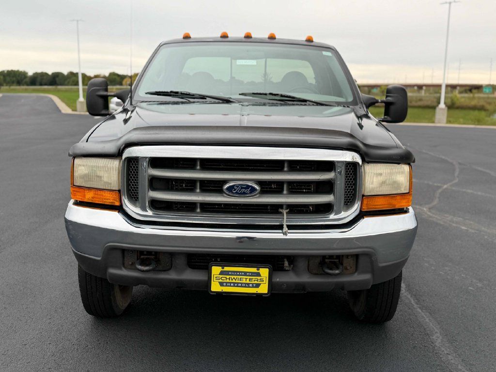 Used 2000 Ford F350 XLT AWD/4WD image 2