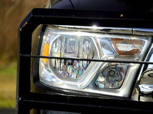 Used 2021 RAM 1500 Lone Star image 3