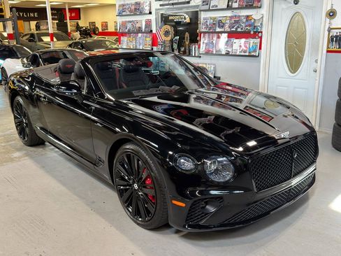 Used 2022 Bentley Continental GT Speed image 3