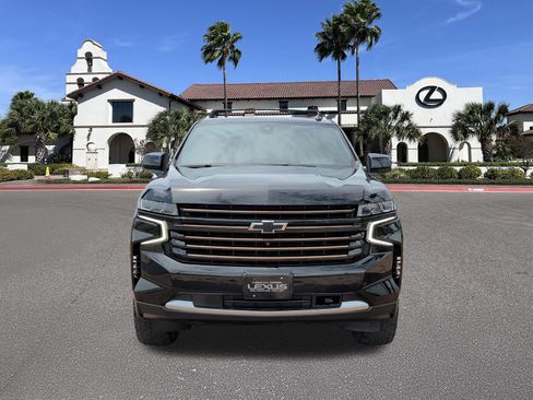 Used 2022 Chevrolet Suburban High Country AWD/4WD image 6