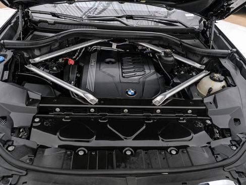 Used 2022 BMW X5 xDrive40i w/ Parking Assistance Package image 50