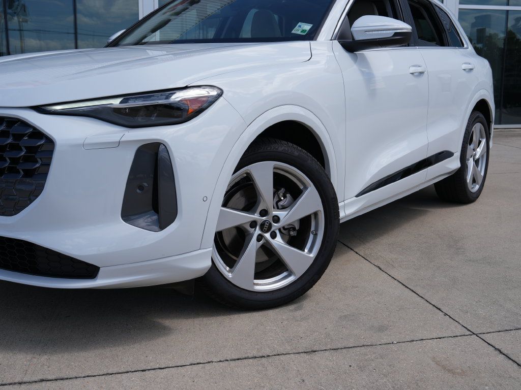 Used 2025 Audi Q5 Prestige AWD/4WD image 9