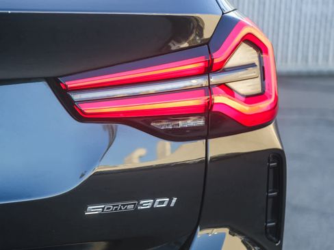 Certified 2023 BMW X3 sDrive30i w/ M Sport Package image 7