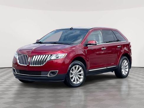 Used 2013 Lincoln MKX AWD image 1
