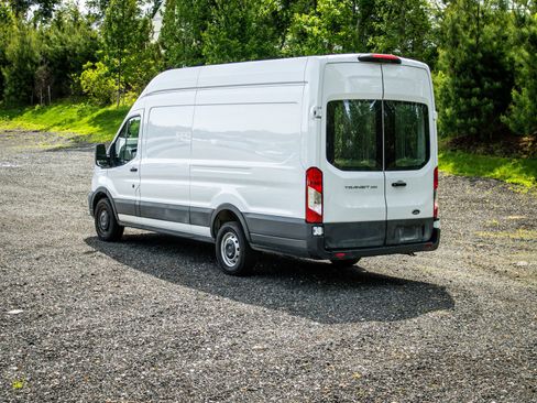 Used 2023 Ford Transit 250 148 High Roof Extended RWD image 5