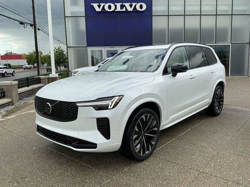 New 2026 Volvo XC90 B6 Ultra w/ Protection Package Premier AWD/4WD image 2