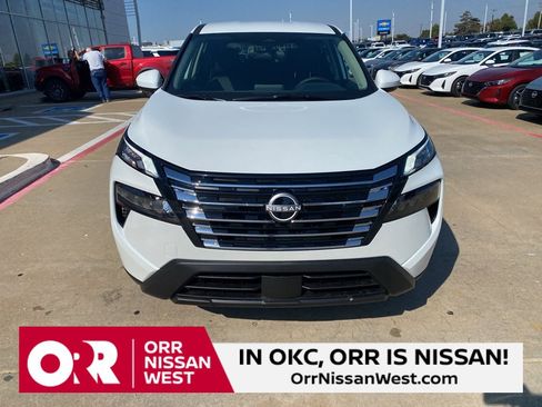 New 2026 Nissan Rogue SV image 8