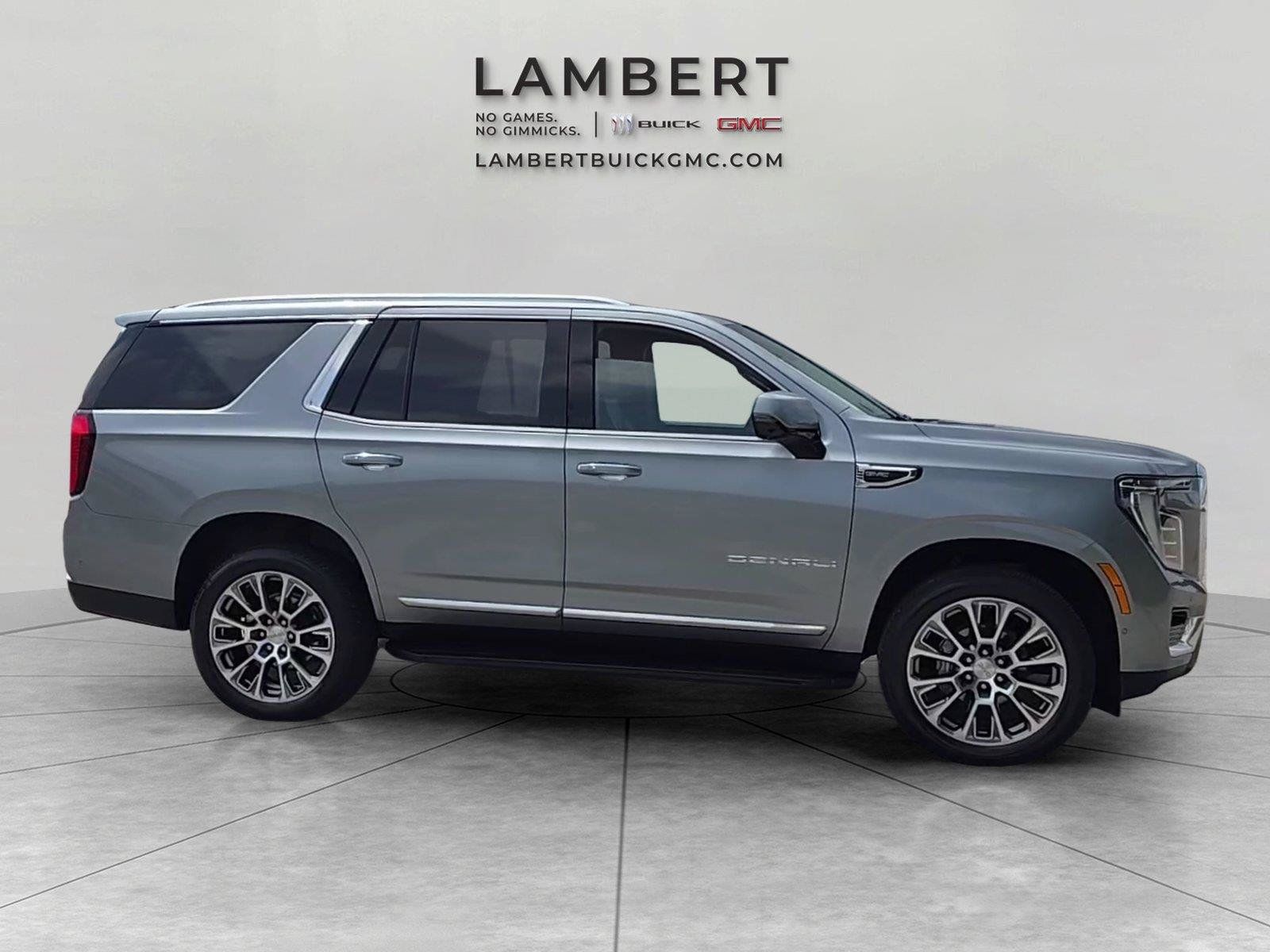 Used 2025 GMC Yukon Denali AWD/4WD image 6