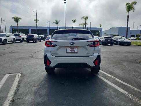 Used 2024 Subaru Crosstrek 2.0i Premium AWD/4WD image 6