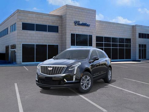 New 2026 Cadillac XT5 Luxury image 8