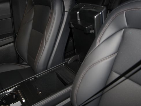 New 2026 Lincoln Nautilus Premier image 19