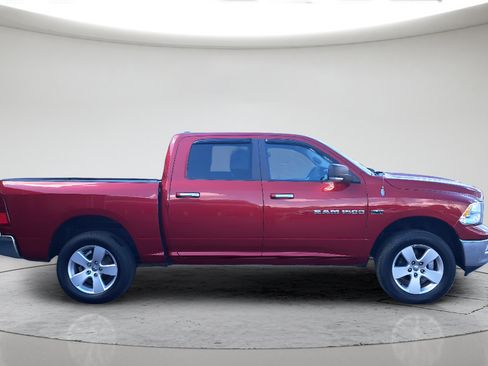 Used 2011 RAM 1500 Big Horn AWD/4WD image 2