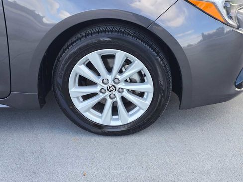 Certified 2024 Toyota Corolla SE FWD image 9