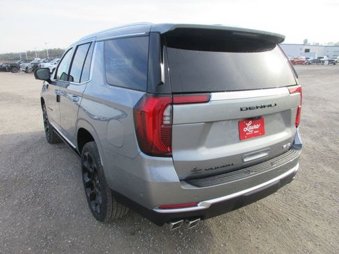 New 2026 GMC Yukon Denali w/ Denali Reserve Package AWD/4WD image 6