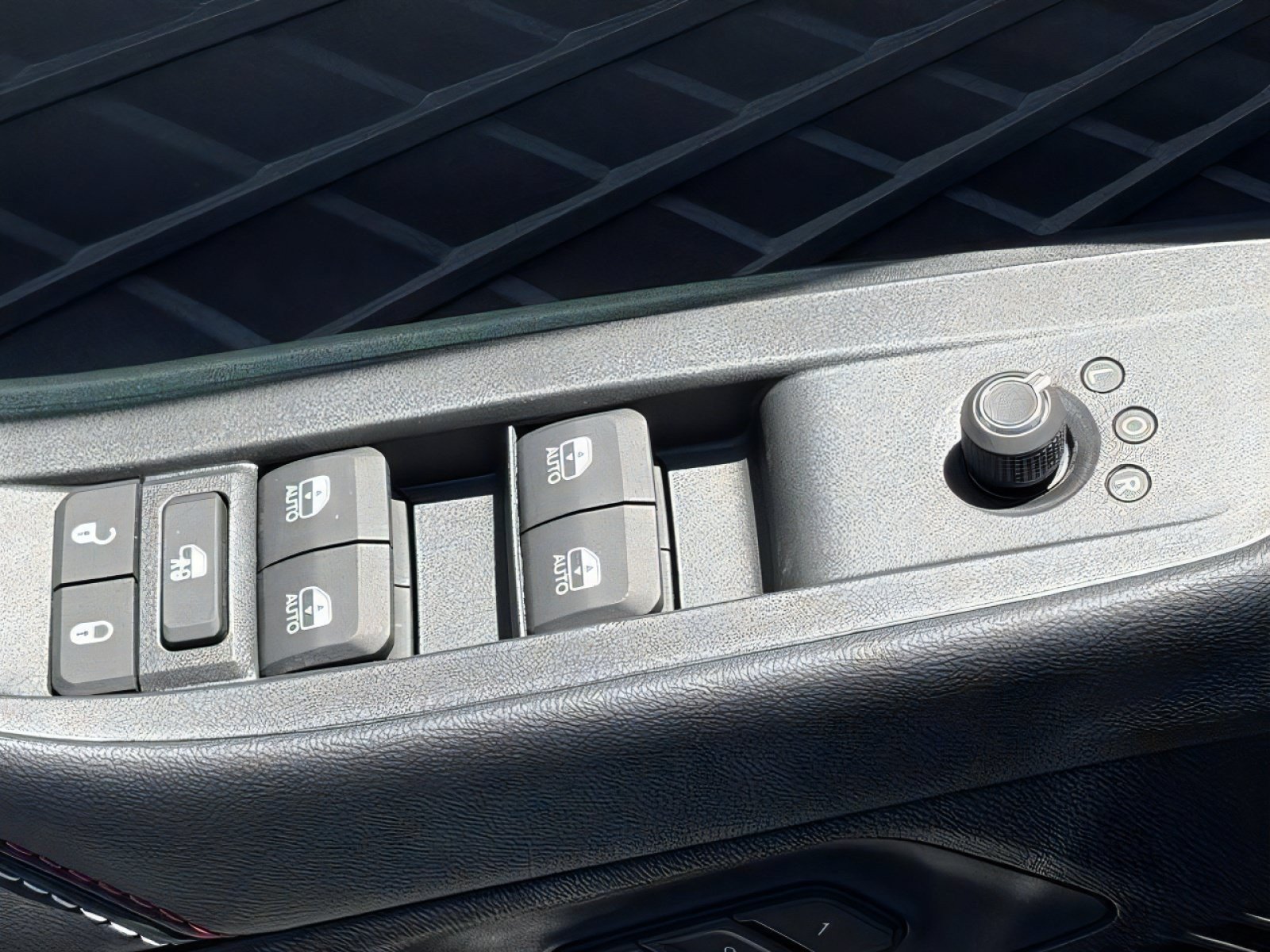 New 2026 Dodge Charger R/T AWD/4WD image 16