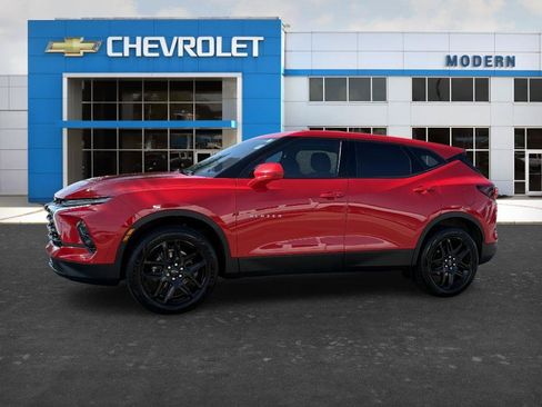 Used 2023 Chevrolet Blazer LT FWD image 1