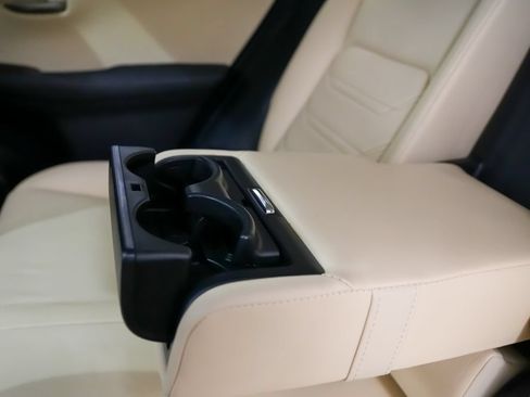 Used 2015 Lexus NX 300h AWD w/ Luxury Package image 17