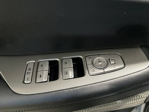 Used 2021 Hyundai Palisade Limited FWD image 11