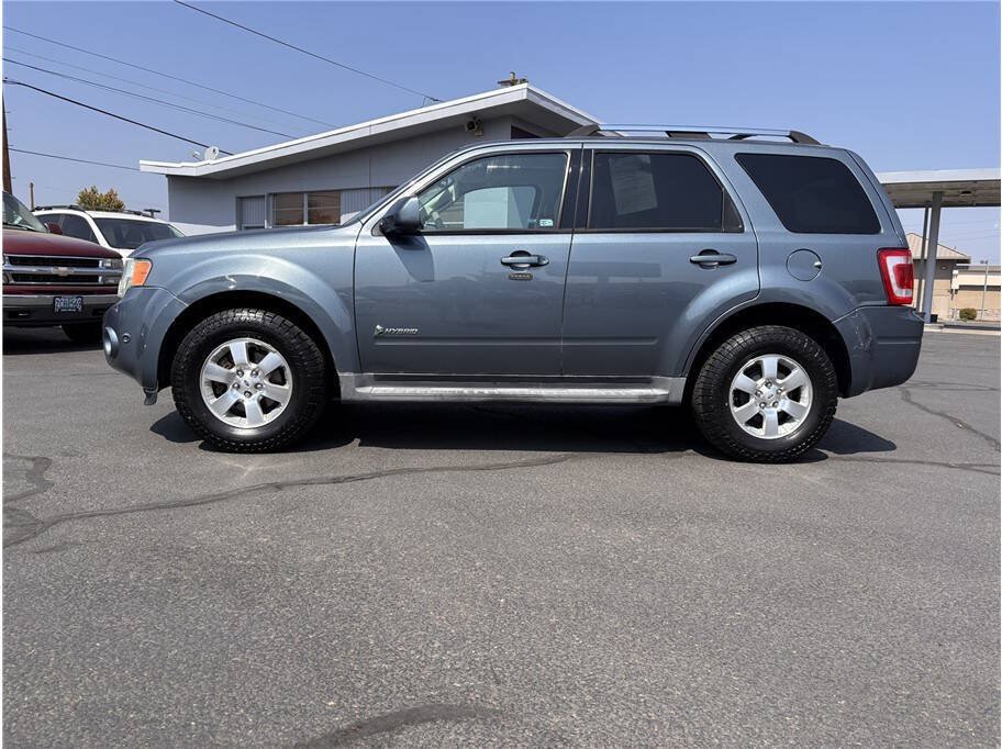 Used 2010 Ford Escape Limited AWD/4WD image 2