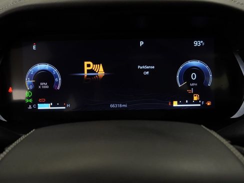 Certified 2023 Jeep Grand Cherokee L Overland AWD/4WD image 33