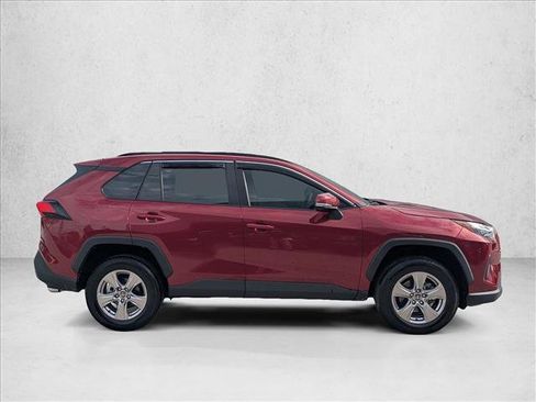 Used 2023 Toyota RAV4 XLE w/ Convenience Package FWD image 4