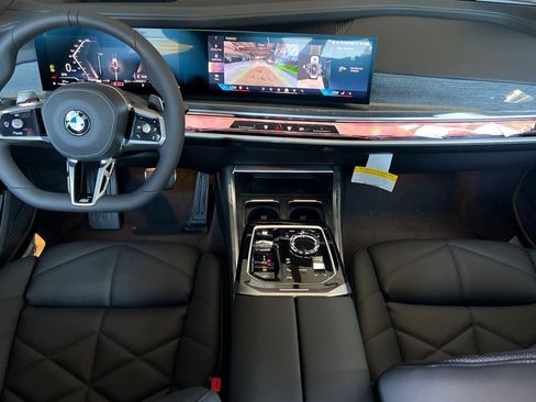 New 2025 BMW 740i image 16