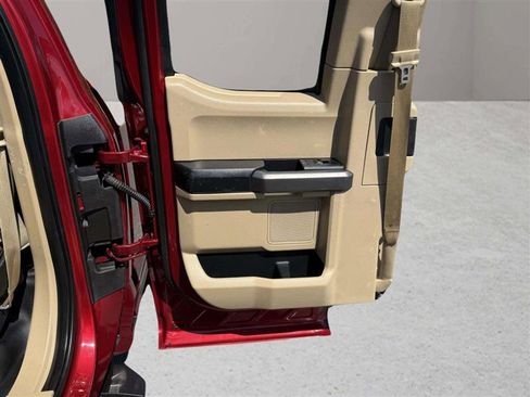 Used 2015 Ford F150 XLT w/ Equipment Group 301A Mid image 16