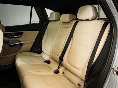 New 2026 Mercedes-Benz GLC 300 4MATIC image 43