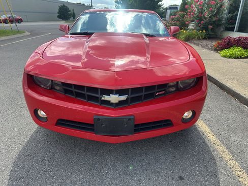 Used 2010 Chevrolet Camaro LT w/ RS Package RWD image 9