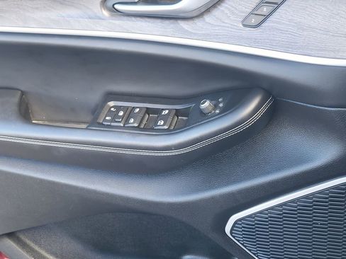 Used 2023 Jeep Grand Cherokee 4WD 4xe image 23