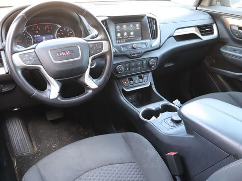 Used 2020 GMC Terrain SLE FWD image 4