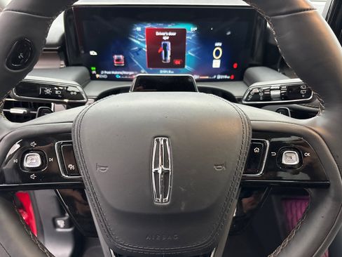 New 2026 Lincoln Aviator Reserve w/ Illumination Package AWD/4WD image 16