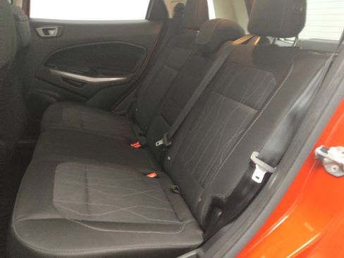 Used 2021 Ford EcoSport SE w/ SE Convenience Package FWD image 18