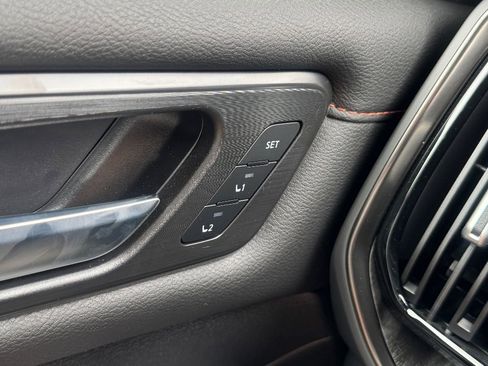 New 2025 Nissan Armada PRO-4X image 25