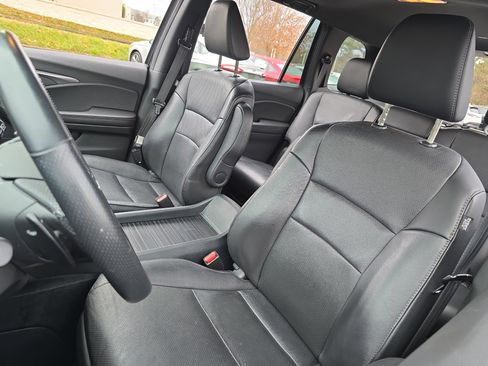 Certified 2023 Honda Passport EX-L image 16