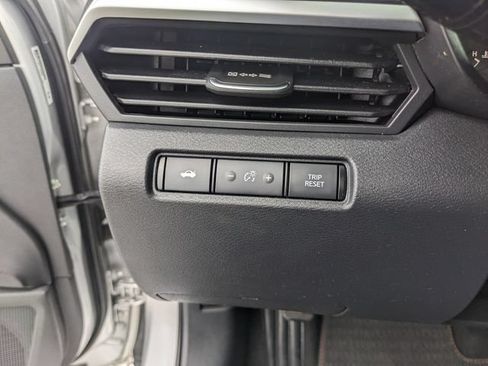 Used 2019 Nissan Altima 2.5 SR w/ SR Premium Package FWD image 31